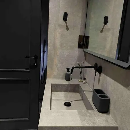 Connor Premium * Vlorë